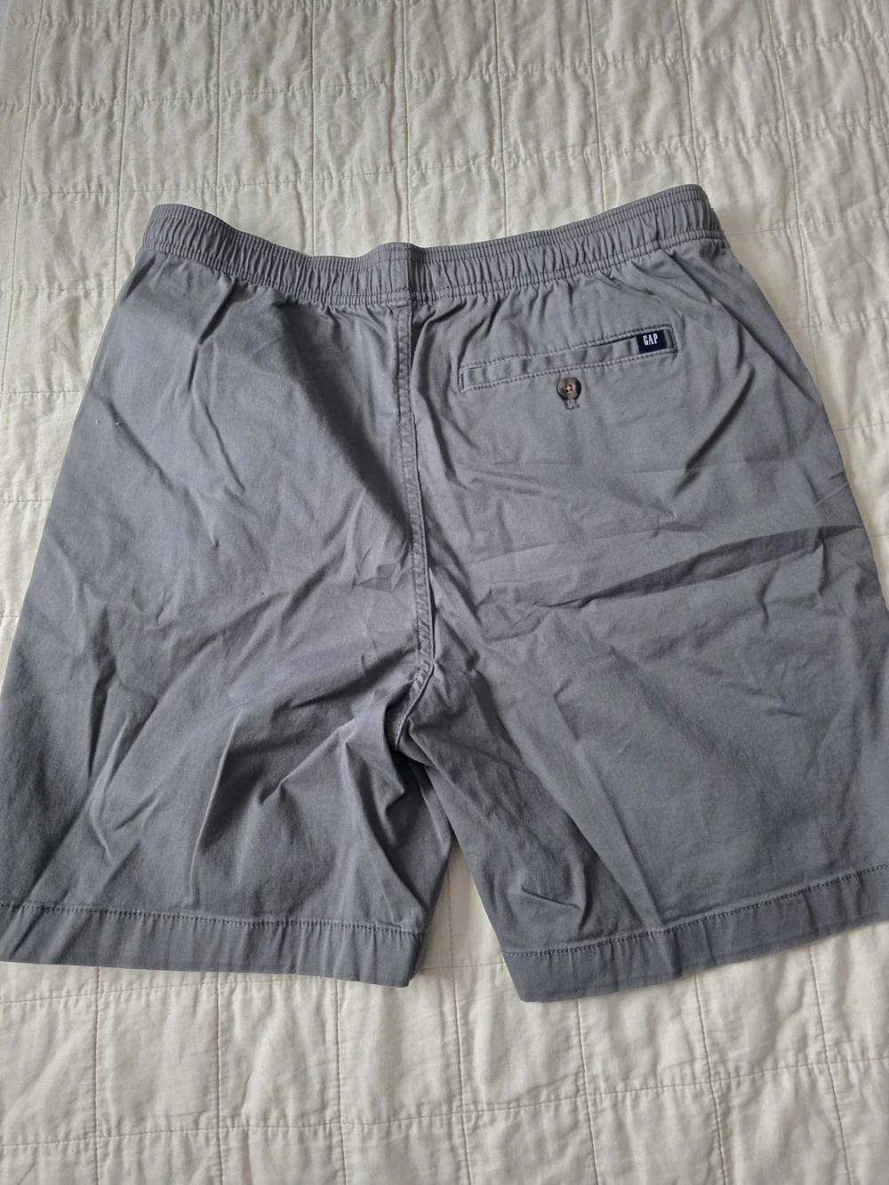 Gap Men's Pull On Short size Medium New No Tags
